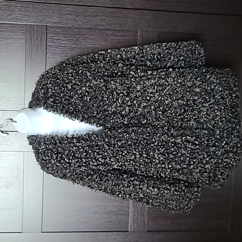 NWT Max Studio Winter Faux Fur Coat Size M